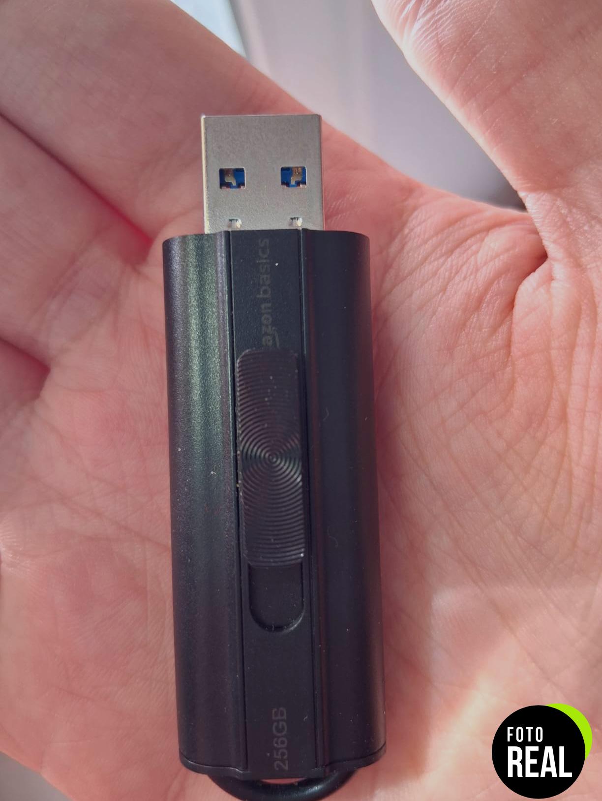 amazon-basics-usb-128gb-flash-negro-foto-1