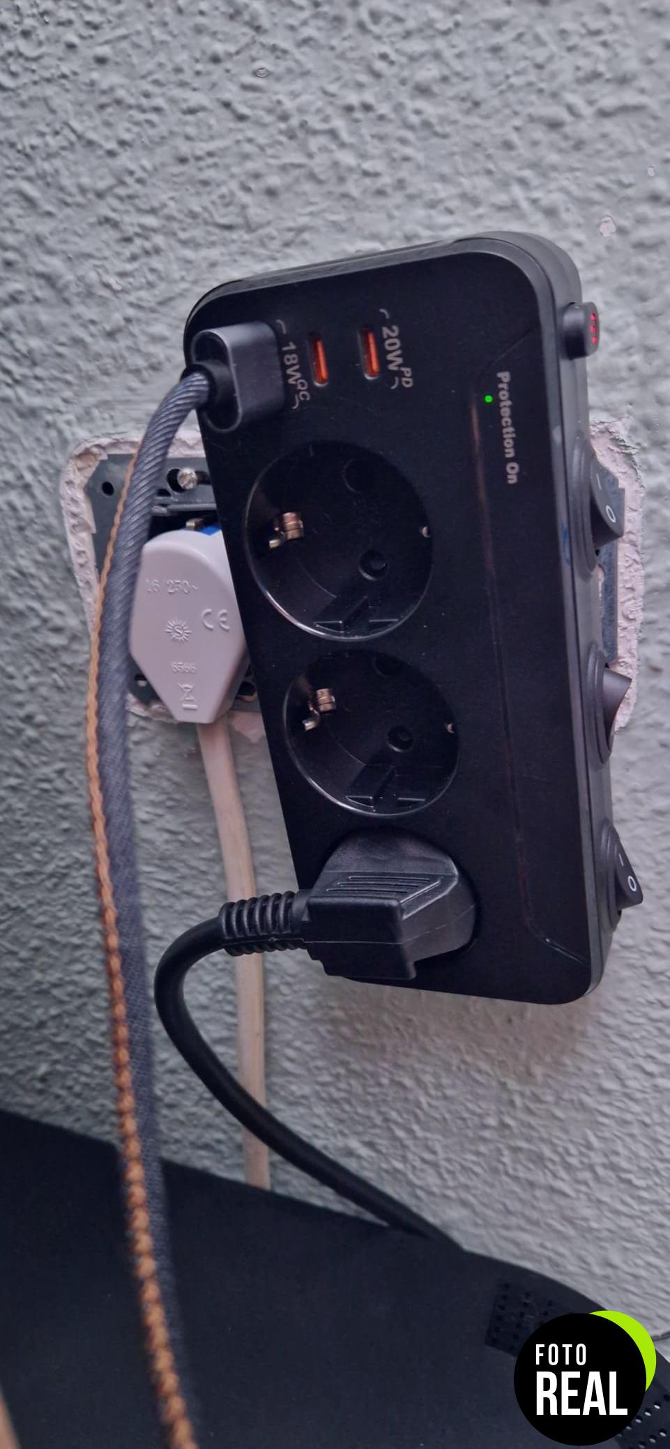enchufe-usb-c-carga-rapida-3-tomas-blanco-foto-2