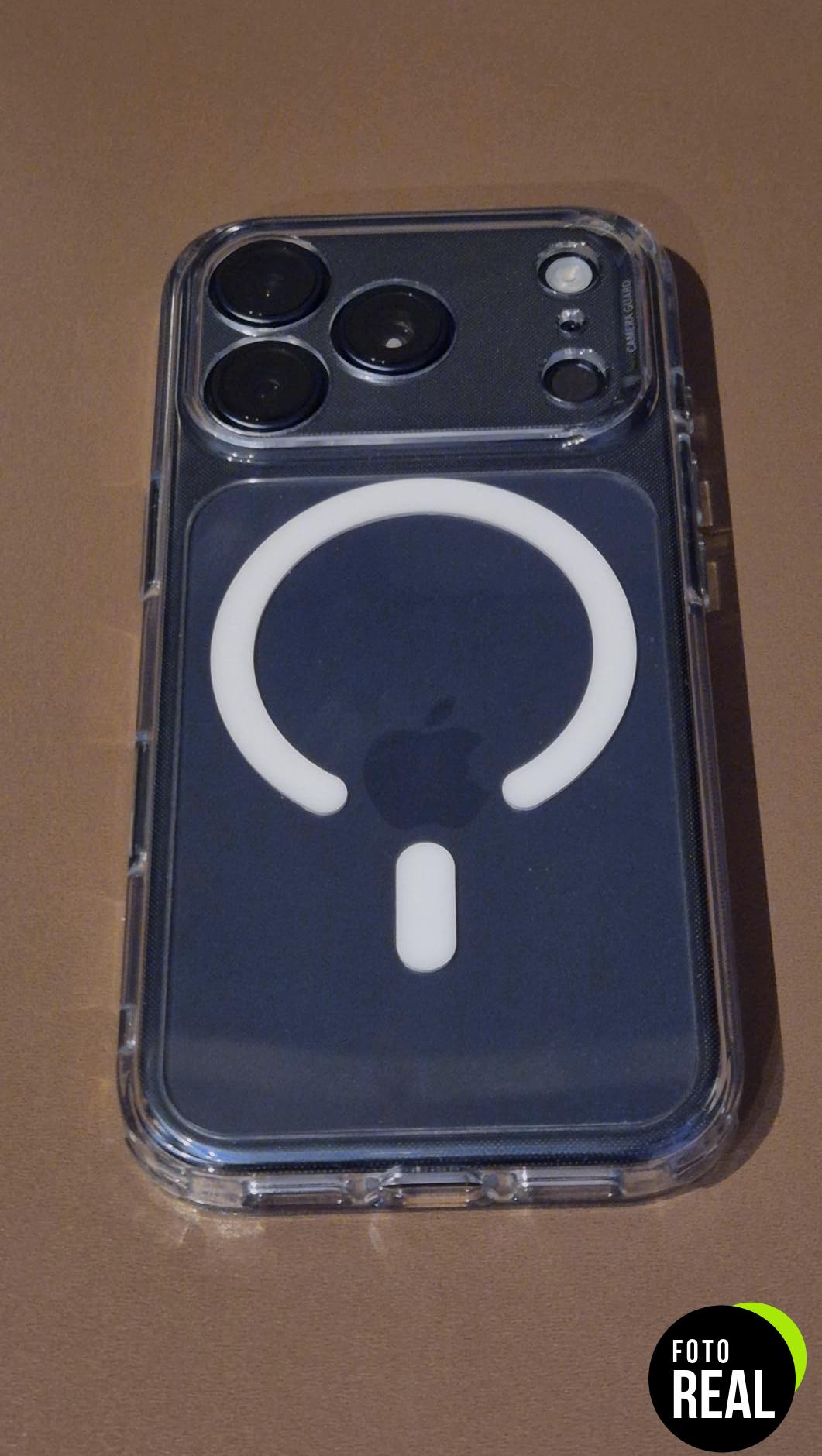 esr-funda-iphone-17-pro-max-militar-hybrida-transparente-foto-3