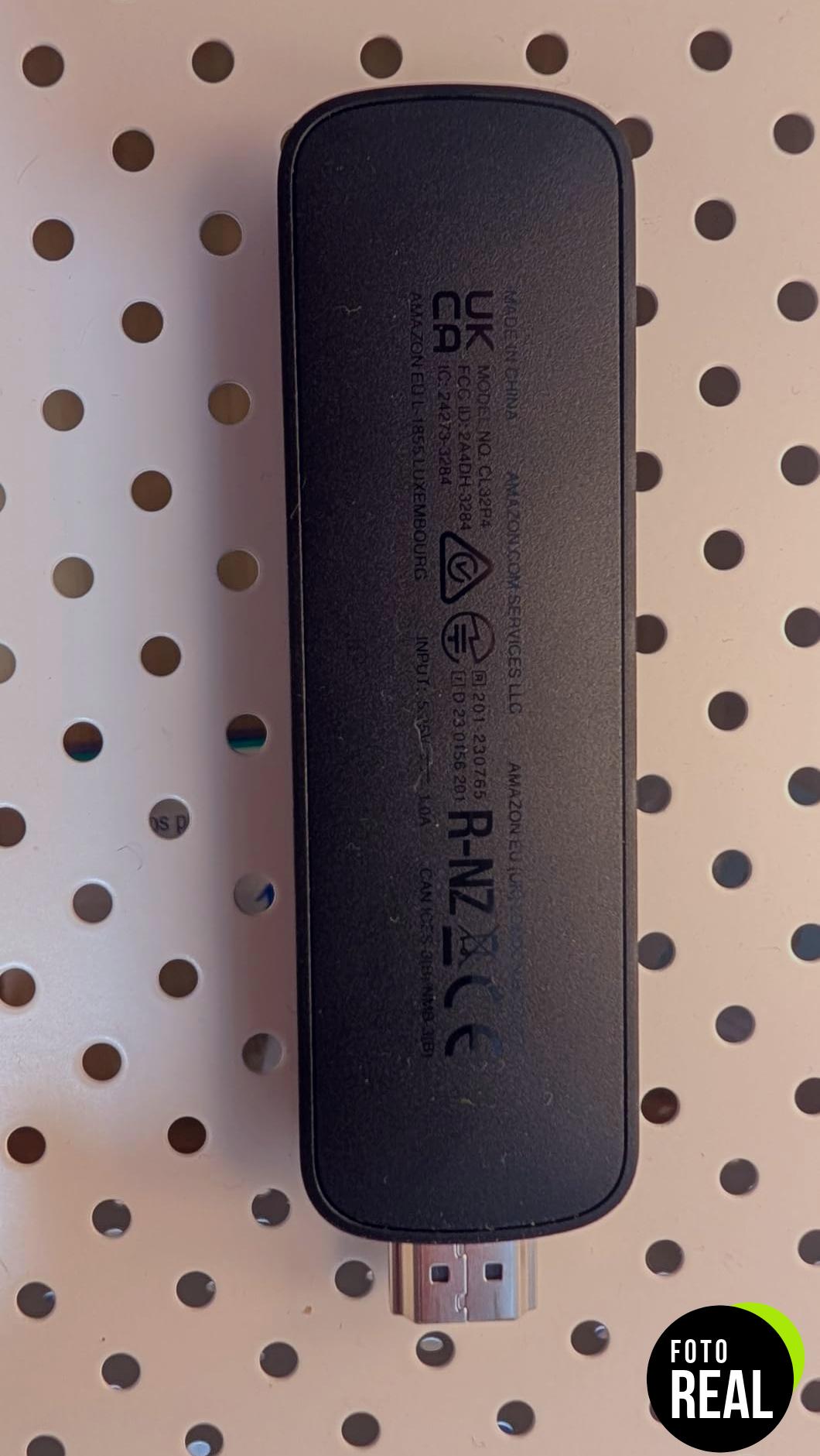 fire-tv-stick-4k-select-streaming-foto-1