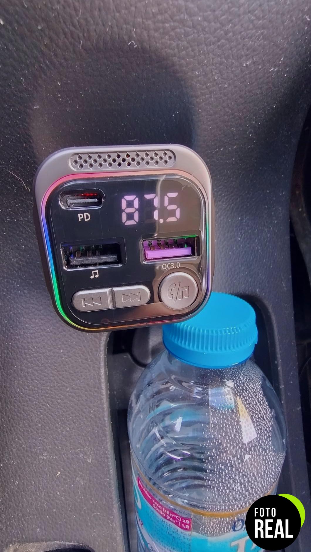 gizmovine-transmisor-fm-coche-foto-2