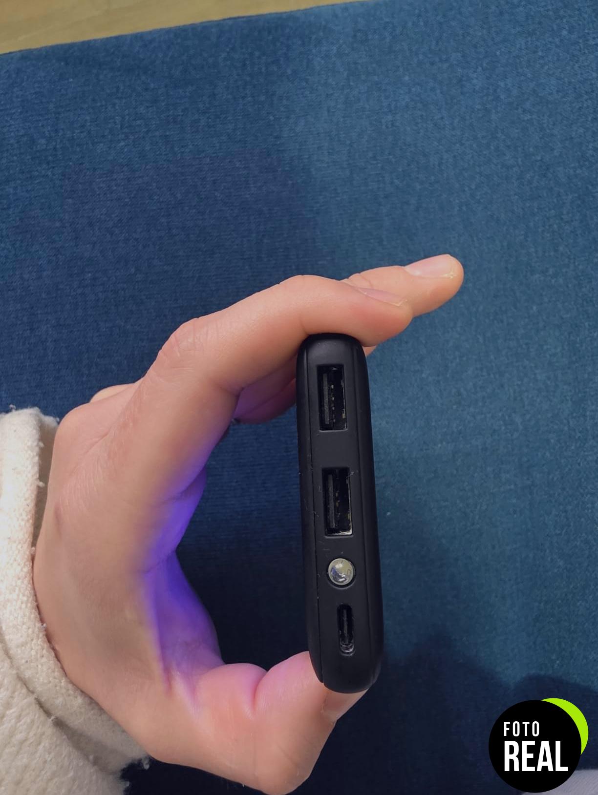 iniu-power-bank-slim-10000mah-foto-3