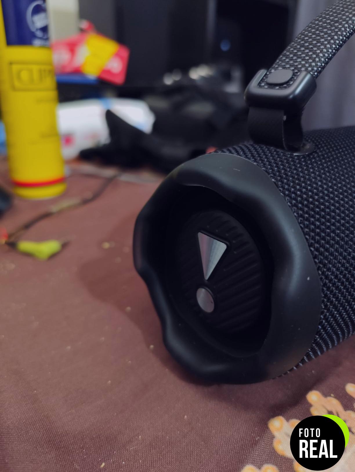 jbl-charge-altavoz-pro-6-negro-foto-3