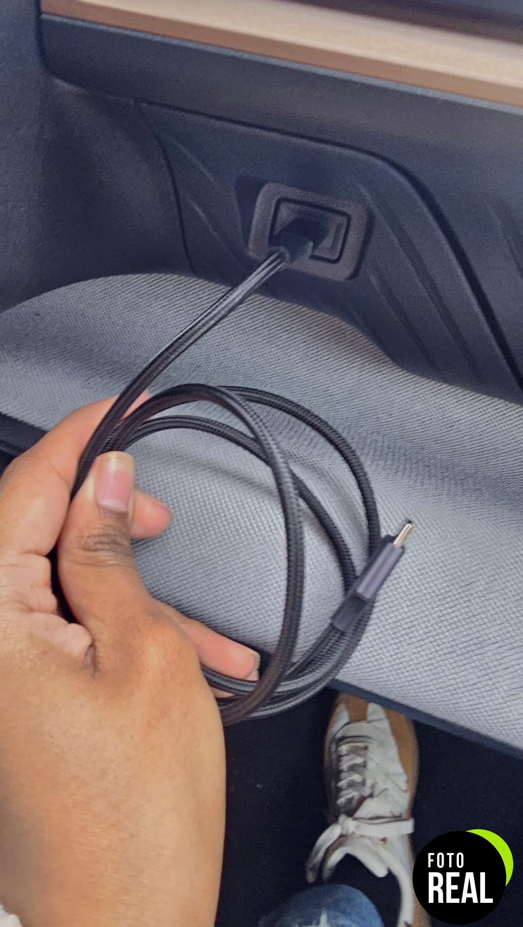 ugreen-cable-usb-c-carga-rapida-1m-60w-foto-1