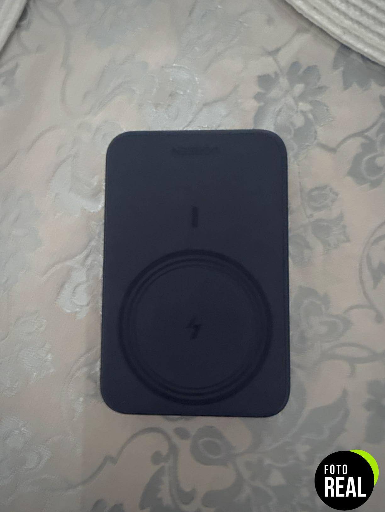 ugreen-power-bank-magnetico-10000mah-foto-2